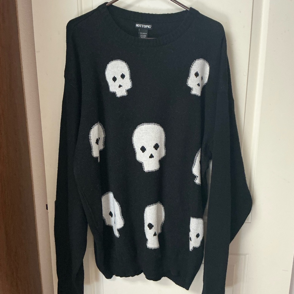 Hot Topic Skull Sweater Oversized XL